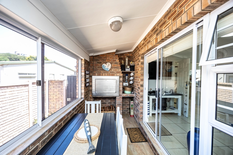 4 Bedroom Property for Sale in Cosy Corner Eastern Cape